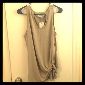 Tan side knot tank top! Size large!